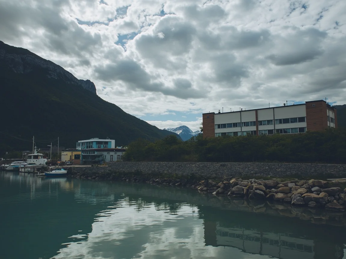 Lower Dewey Lake 环湖步道